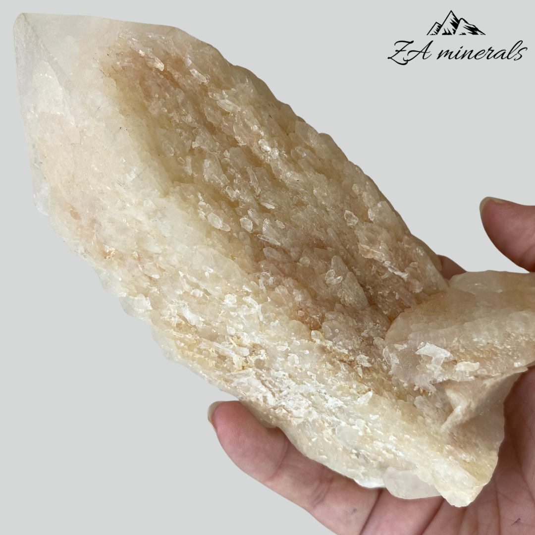 Milky Candle Quartz  (x1) 0.944kg