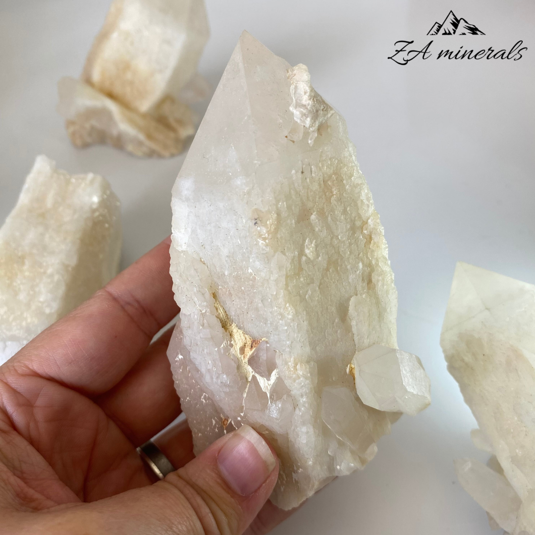 Milky Candle Quartz  (x4) 1.388kg