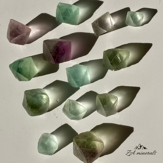 Fluorite Octahedrons (x13) 0.079kg IM6