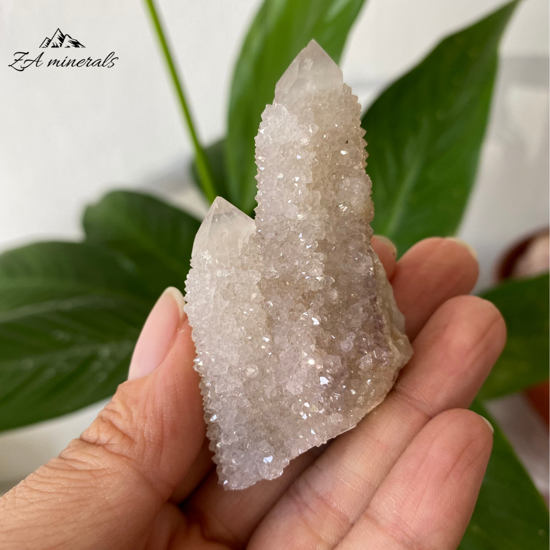 White Cactus Quartz 52g IG05