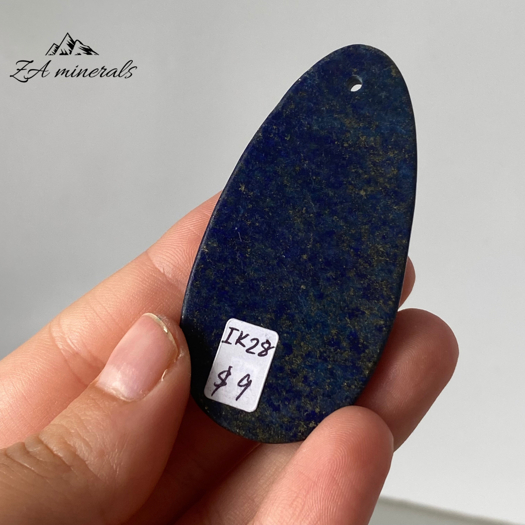 Polished Lapis Lazuli pendant 0.021kg IK28
