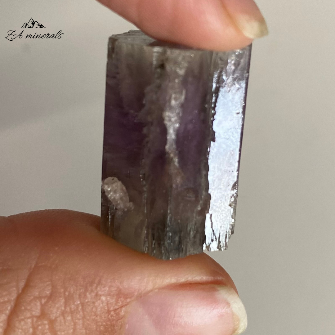 Purple Aragonite 0.012g IR10