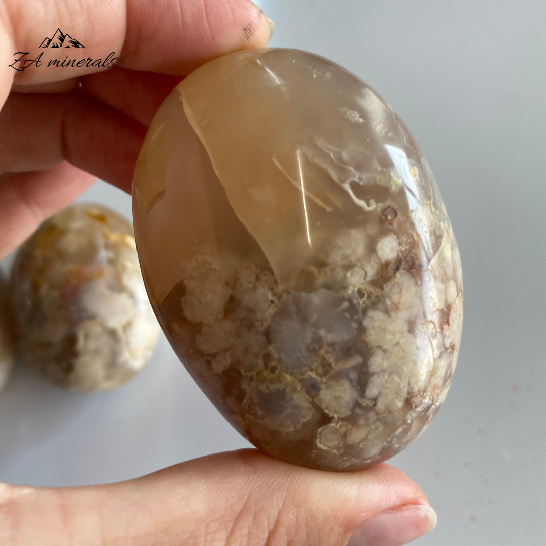 Polished Flower Agate Palmstone (x1) 0.110kg IS15