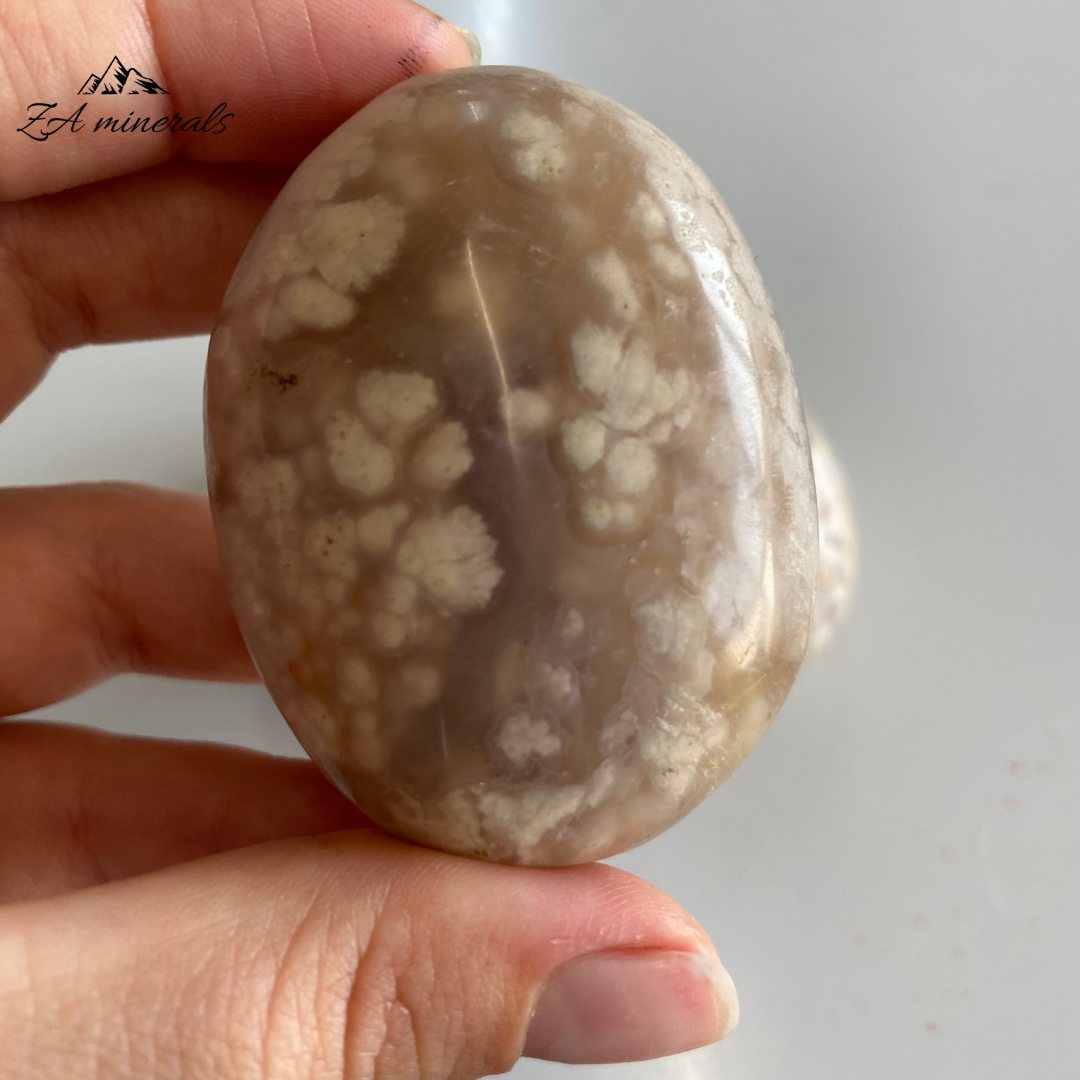 Polished Flower Agate Palmstone (x1) 0.110kg IS15