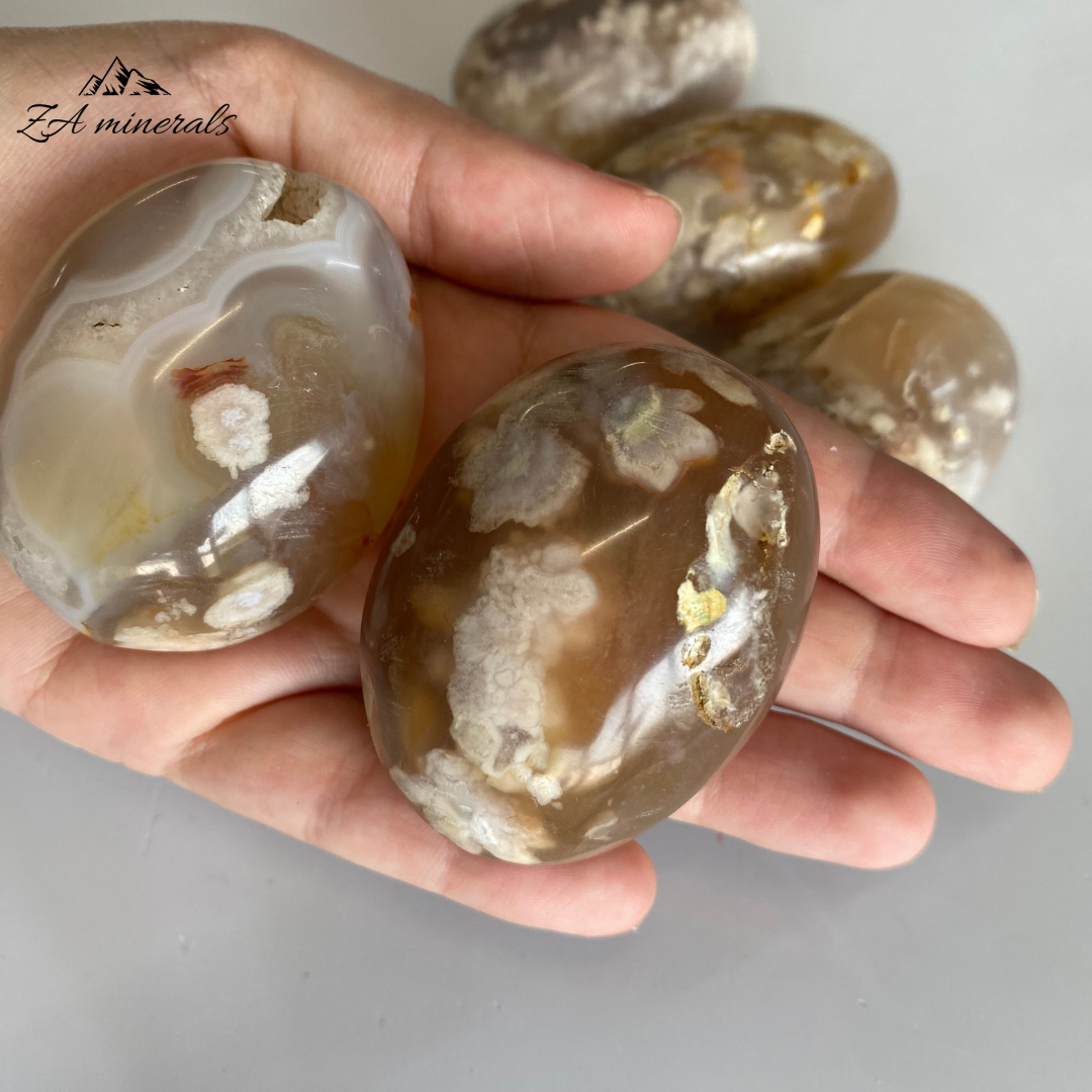 Polished Flower Agate Palmstone (x1) 0.110kg IS15