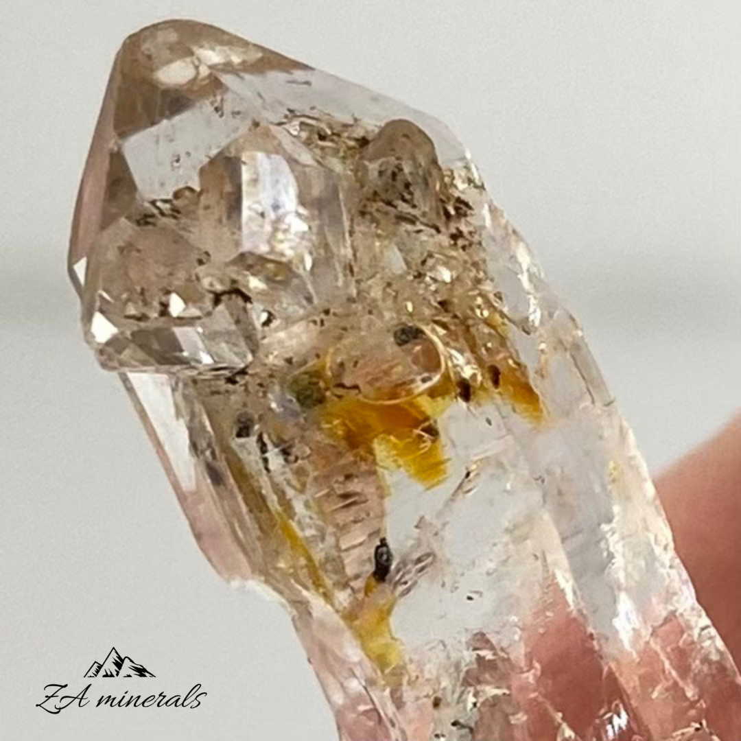 Fire Fly Quartz 0.004kg