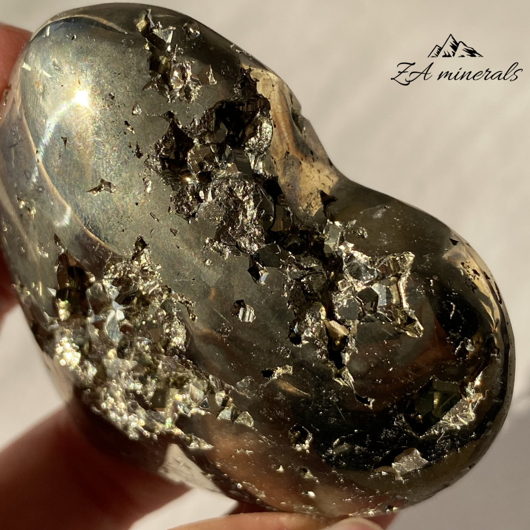 Polished Pyrite Heart 0.137kg IW13