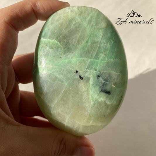 Polished Garnierite Palmstone 0.174kg IW14