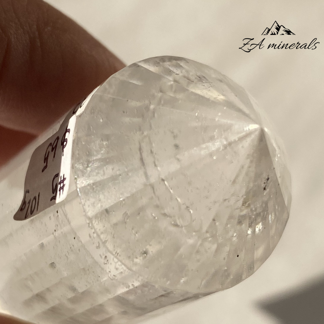 Himalayan Quartz Vogel 0.102kg IW1