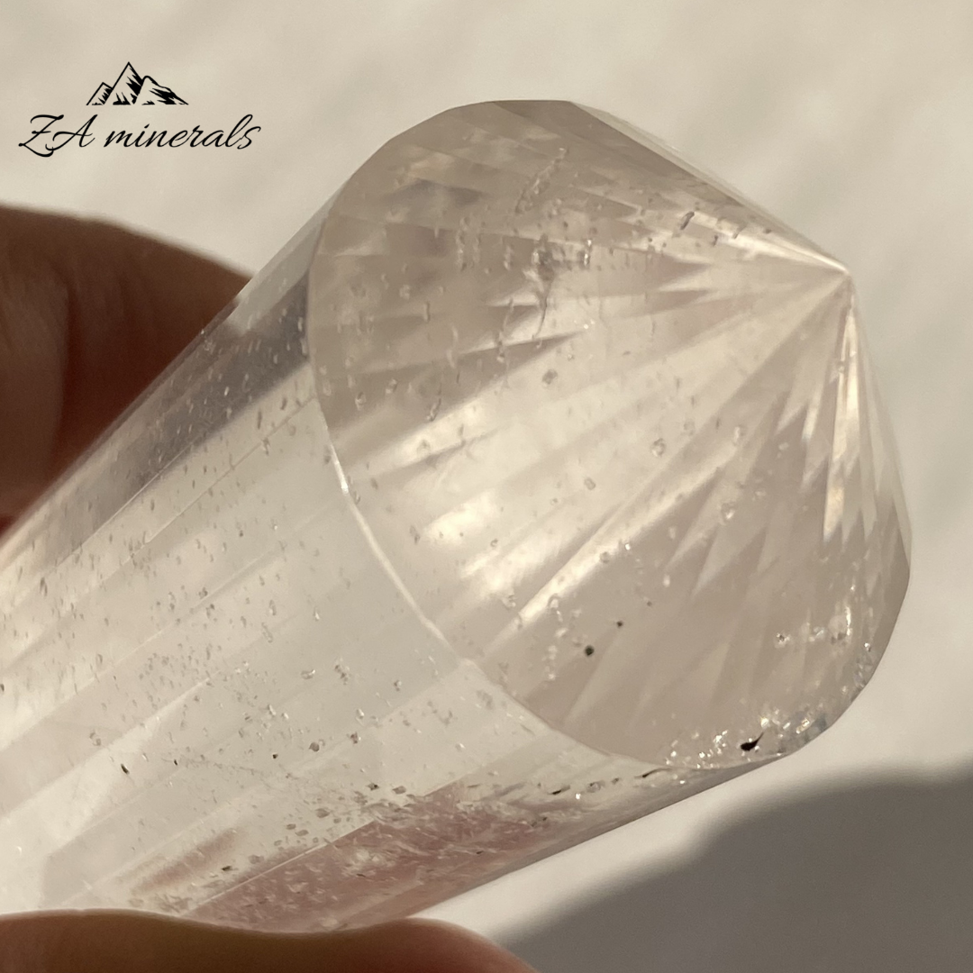 Himalayan Quartz Vogel 0.102kg IW1