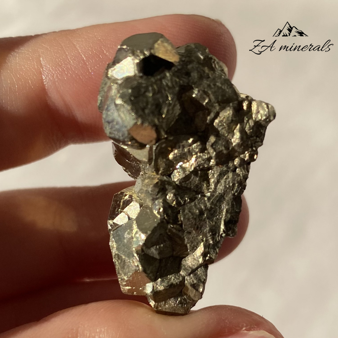 Pyritohedral Pyrite specimen