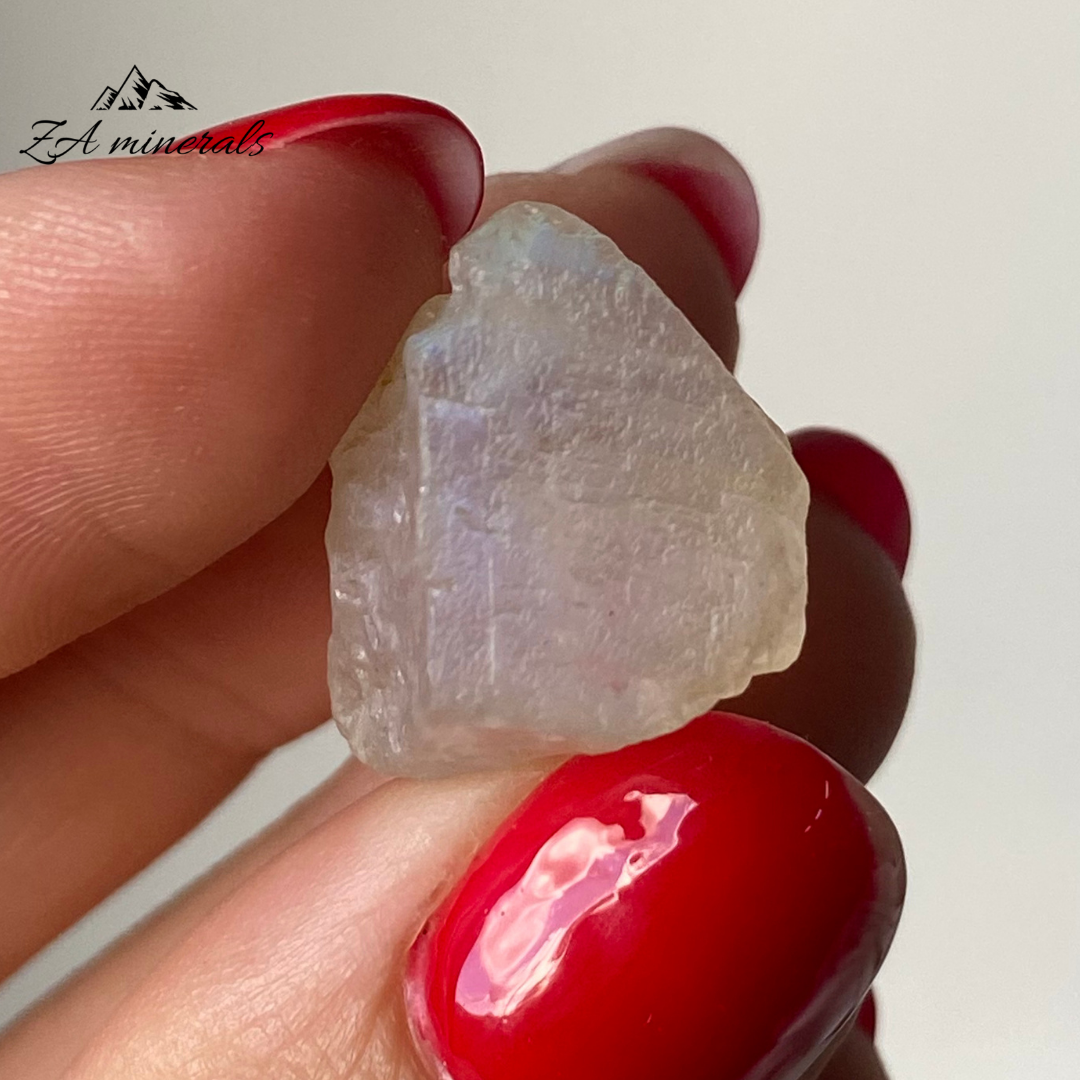 Rough Moonstone Feldspar 0.004kg JA31