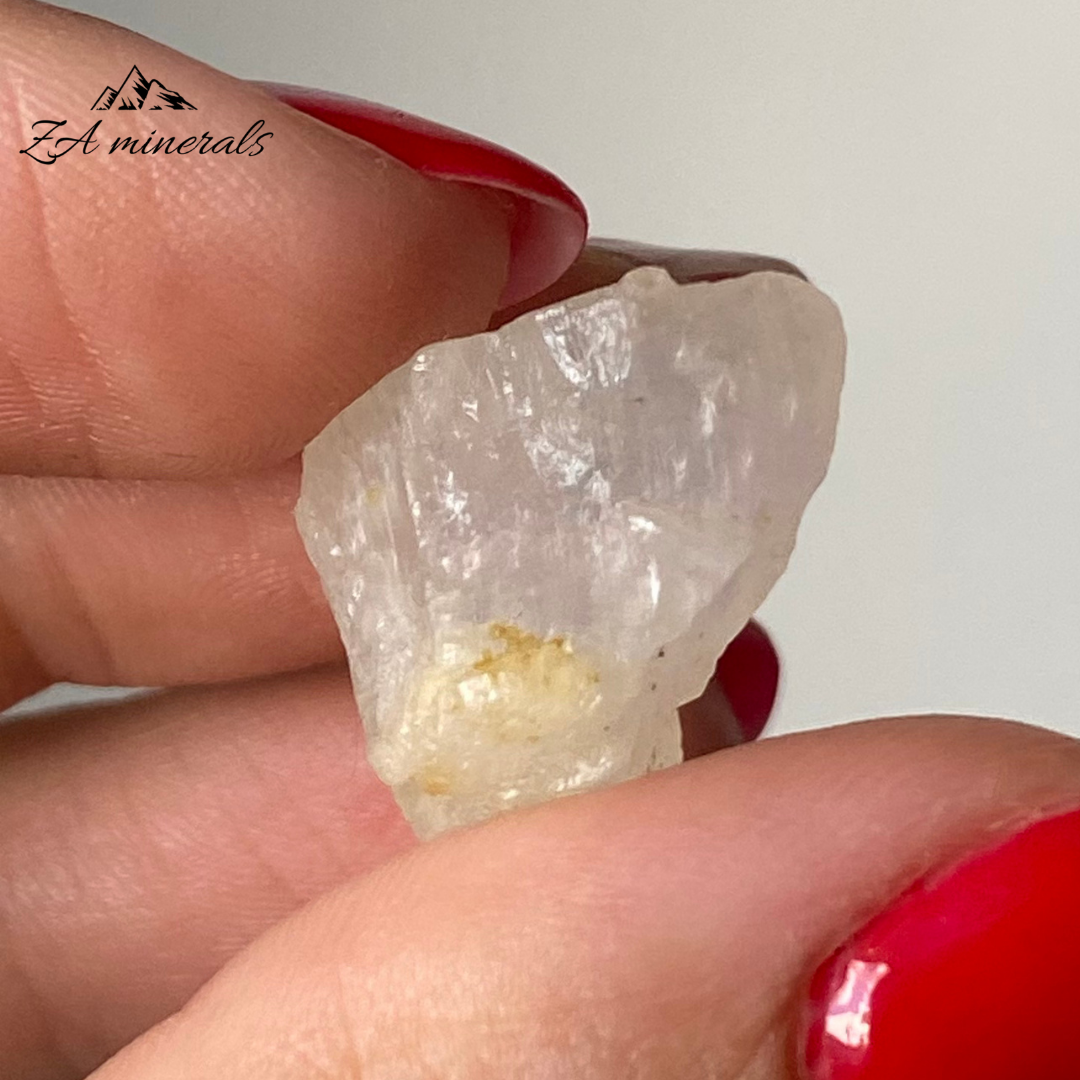 Rough Moonstone Feldspar 0.004kg JA33