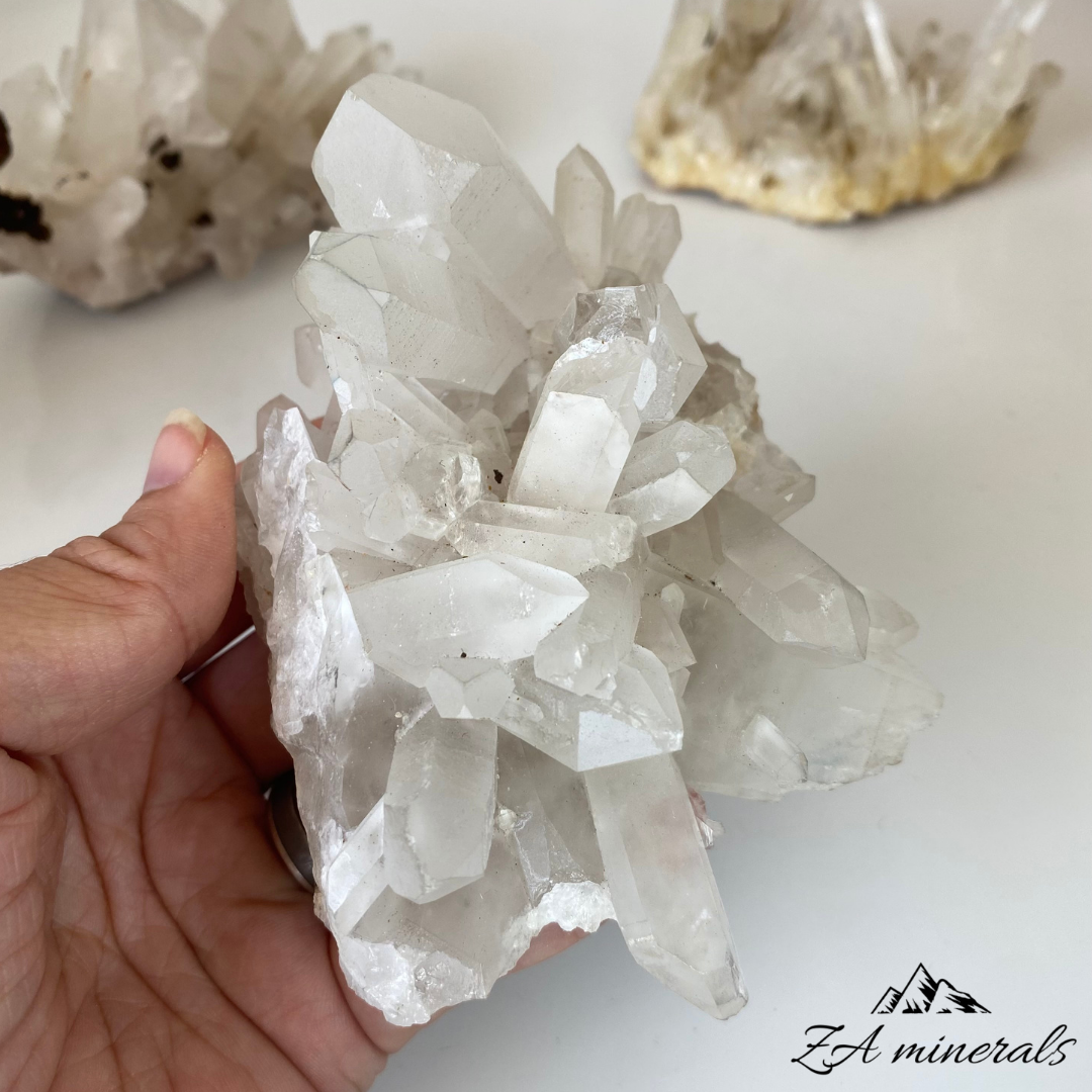 Milky Quartz Cluster(x3) 1.172kg