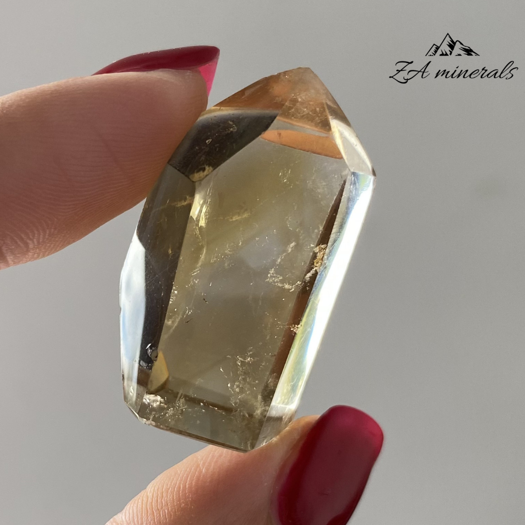 Polished Citrine 0.014kg IV17