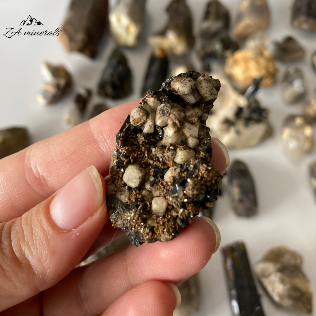 Smoky Quartz Mineral Mix (x40) 1.3kg RTS3