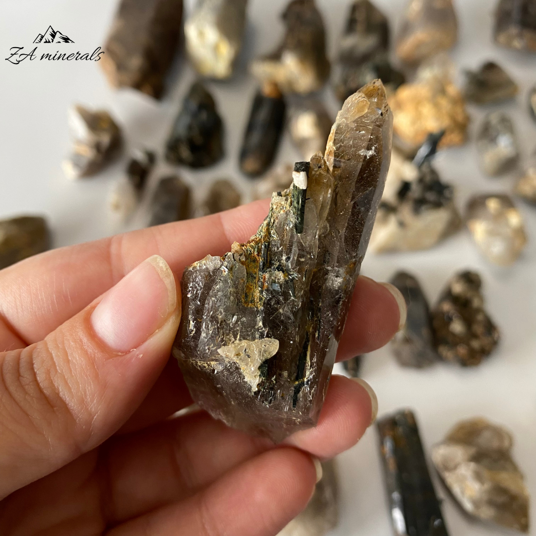 Smoky Quartz Mineral Mix (x40) 1.3kg RTS3