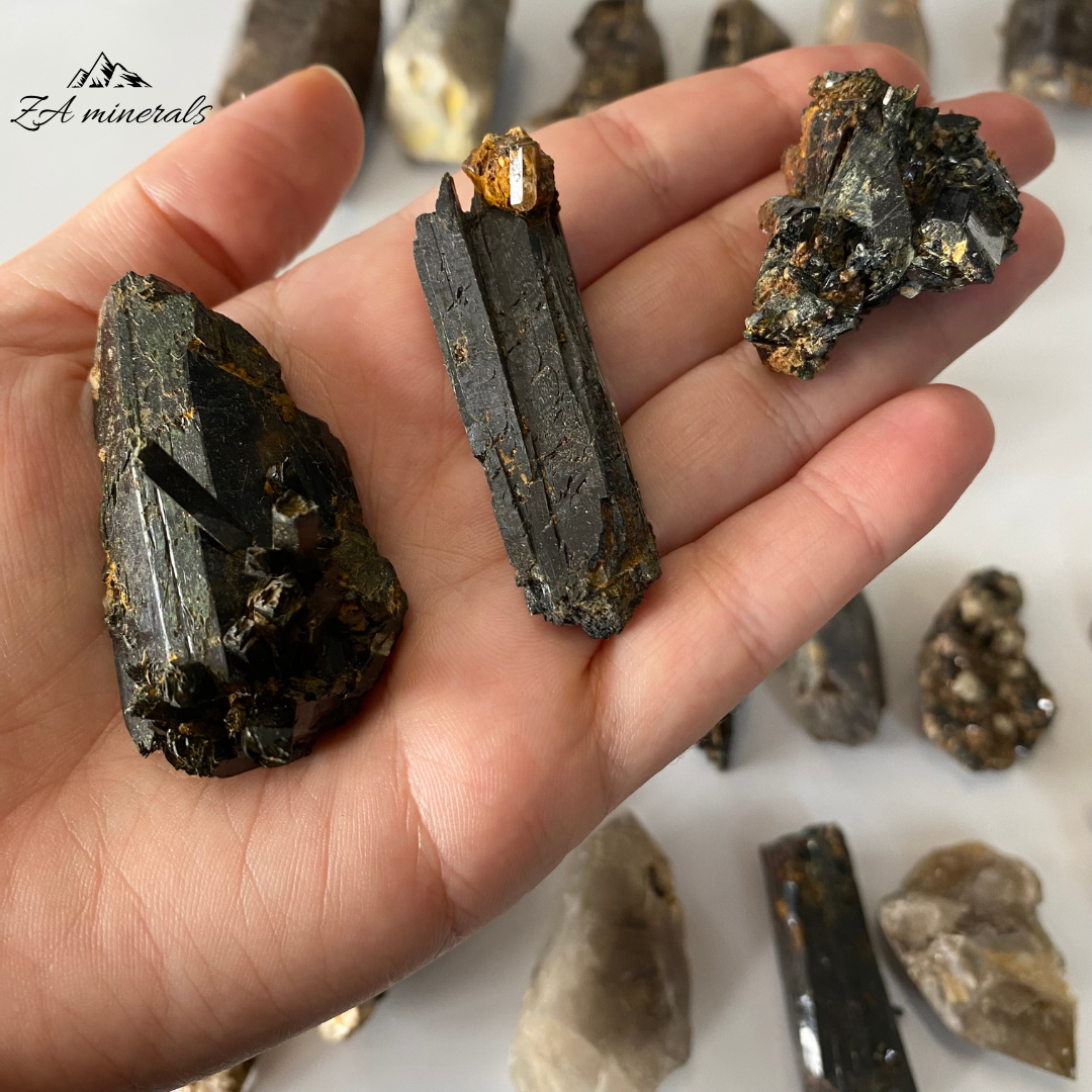 Smoky Quartz Mineral Mix (x40) 1.3kg RTS3