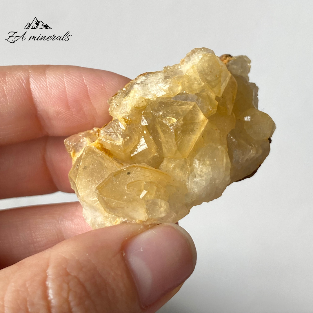 Goethite Included Quartz (Golden Healers) (x30) 1.031kg RTS25