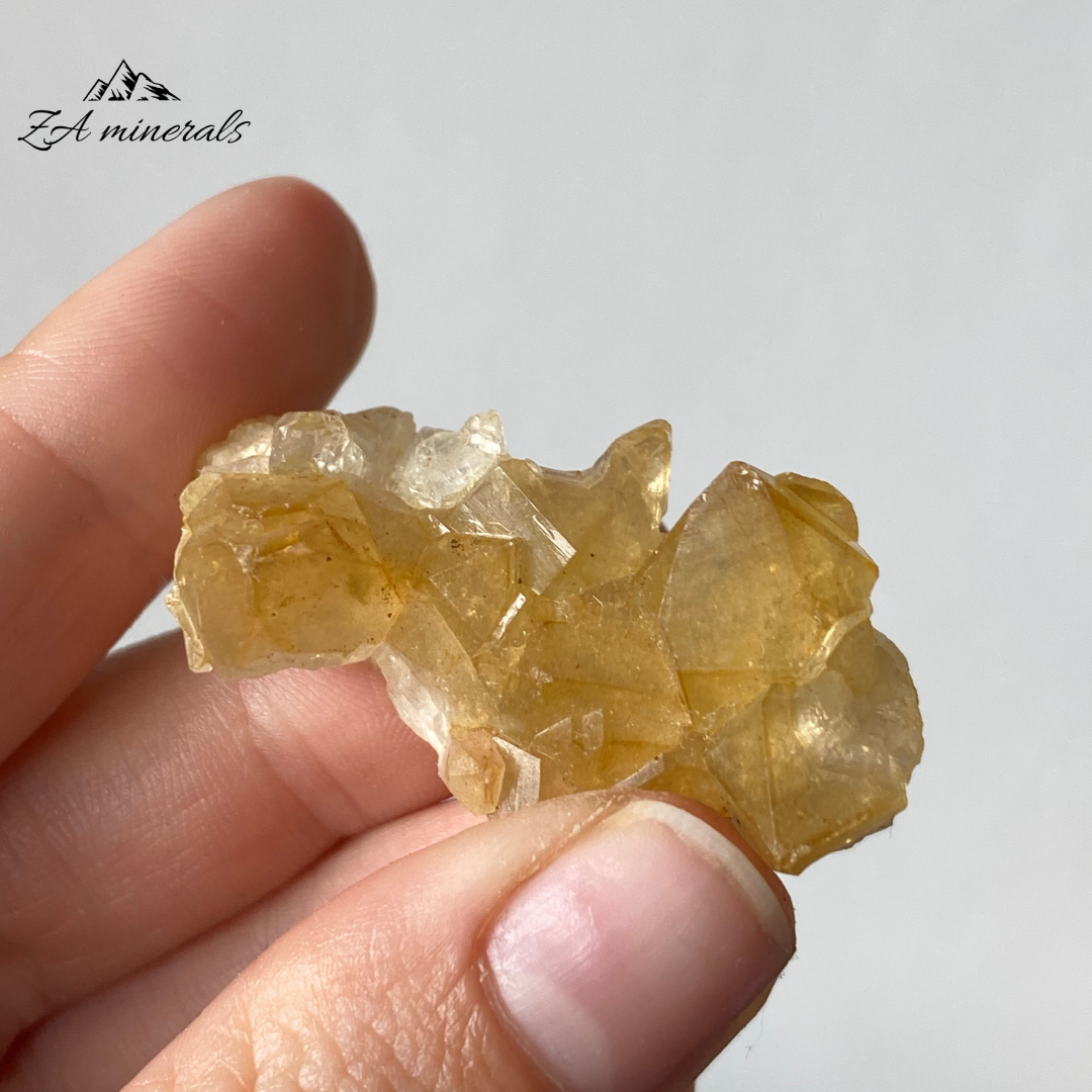 Goethite Included Quartz (Golden Healers) (x30) 1.031kg RTS25