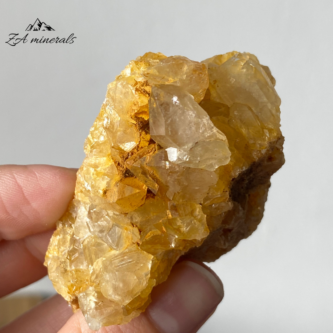 Goethite Included Quartz (Golden Healers) (x30) 1.031kg RTS25