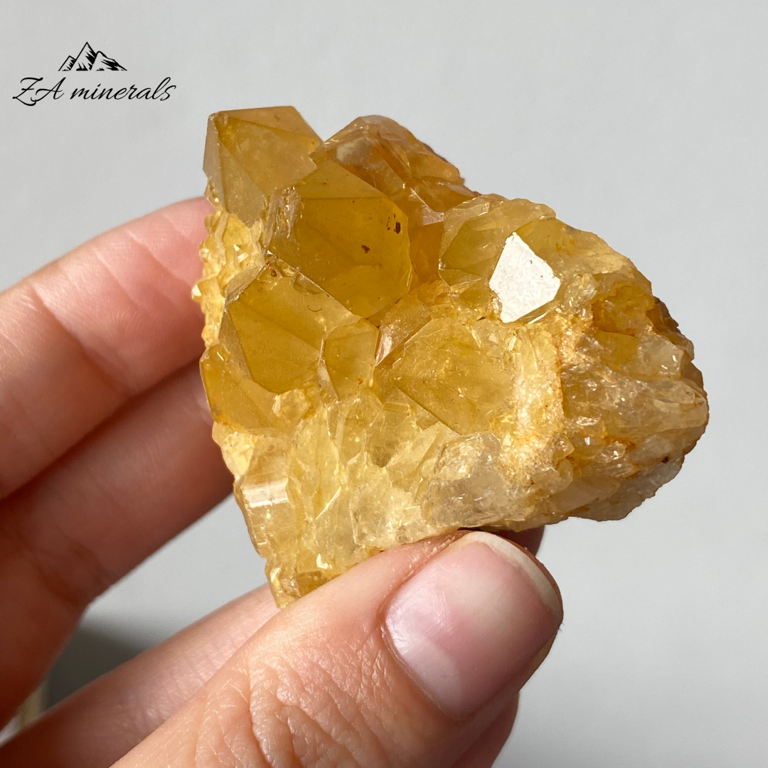 Goethite Included Quartz (Golden Healers) (x30) 1.031kg RTS25
