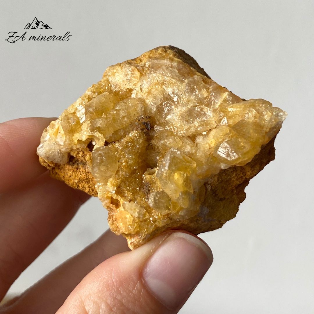 Goethite Included Quartz (Golden Healers) (x30) 1.031kg RTS25