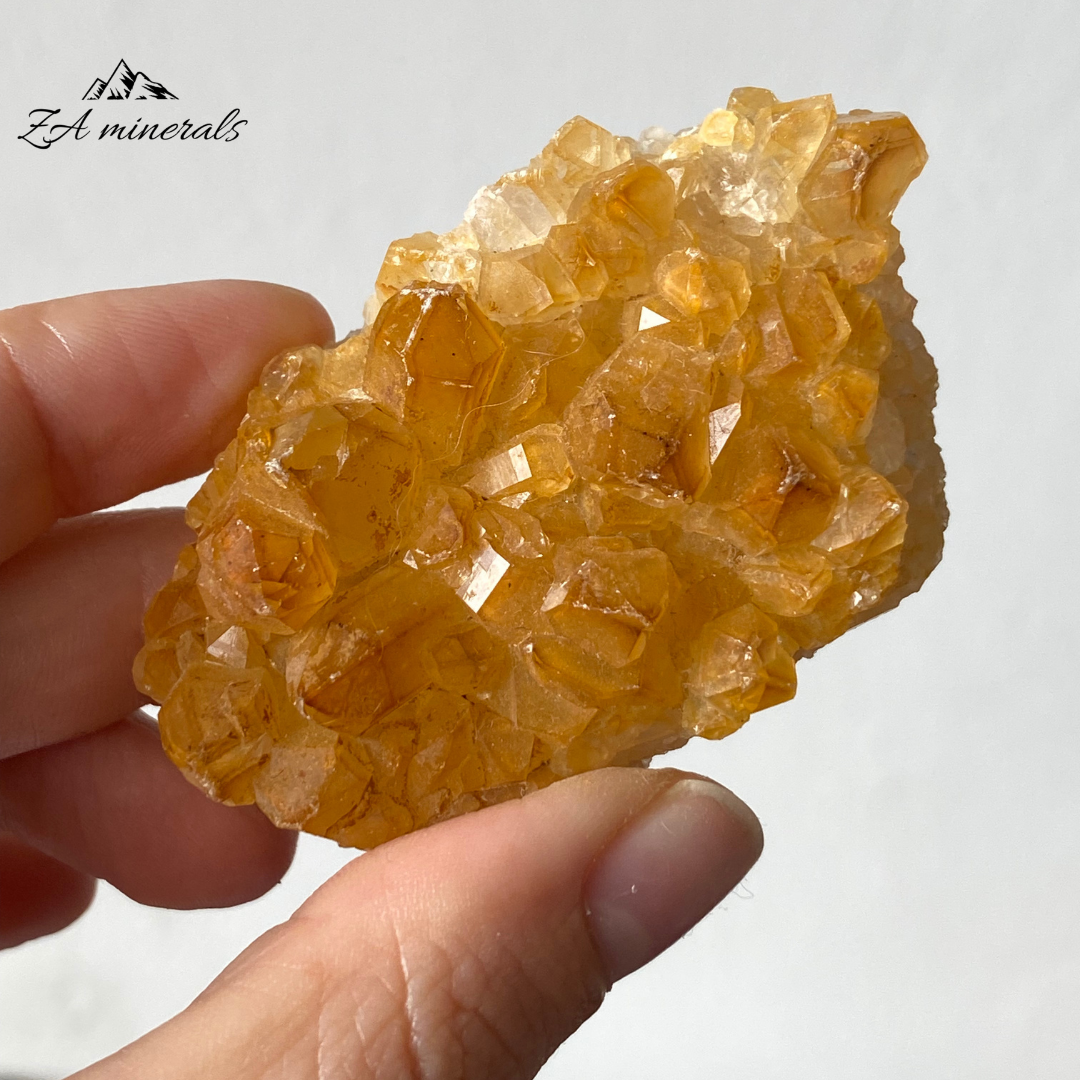 Goethite Included Quartz (Golden Healers) (x30) 1.031kg RTS25