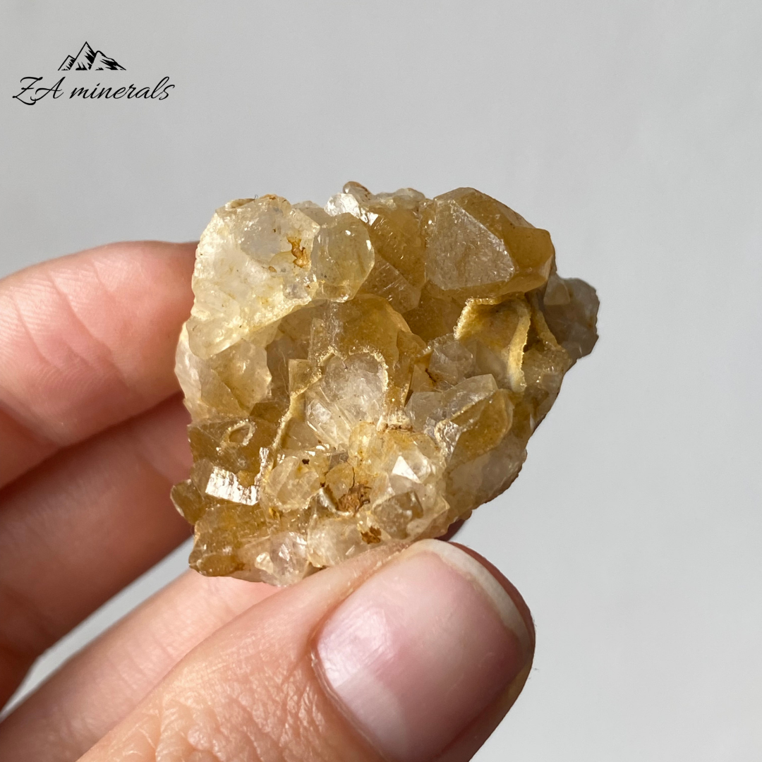 Goethite Included Quartz (Golden Healers) (x30) 1.031kg RTS25