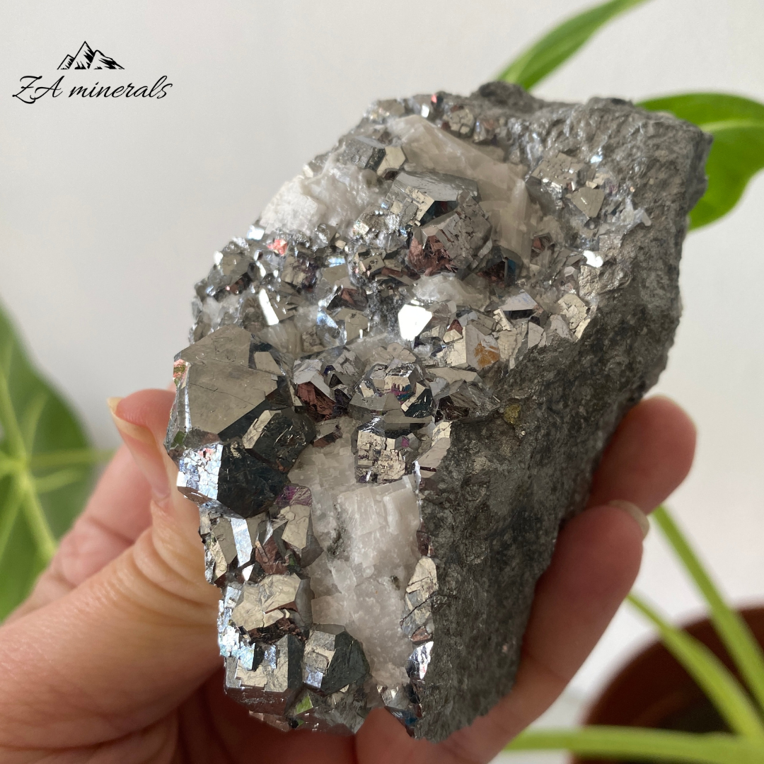 Skutterudita 489g IA09 