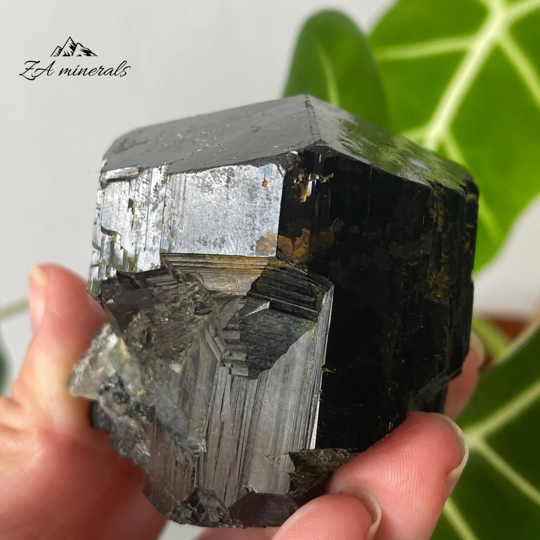 Black Tourmaline & Hyalite 276g IA08