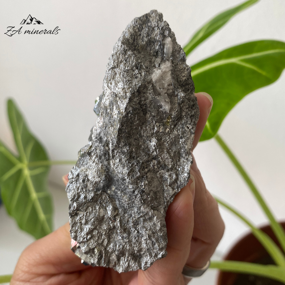 Skutterudita 489g IA09 