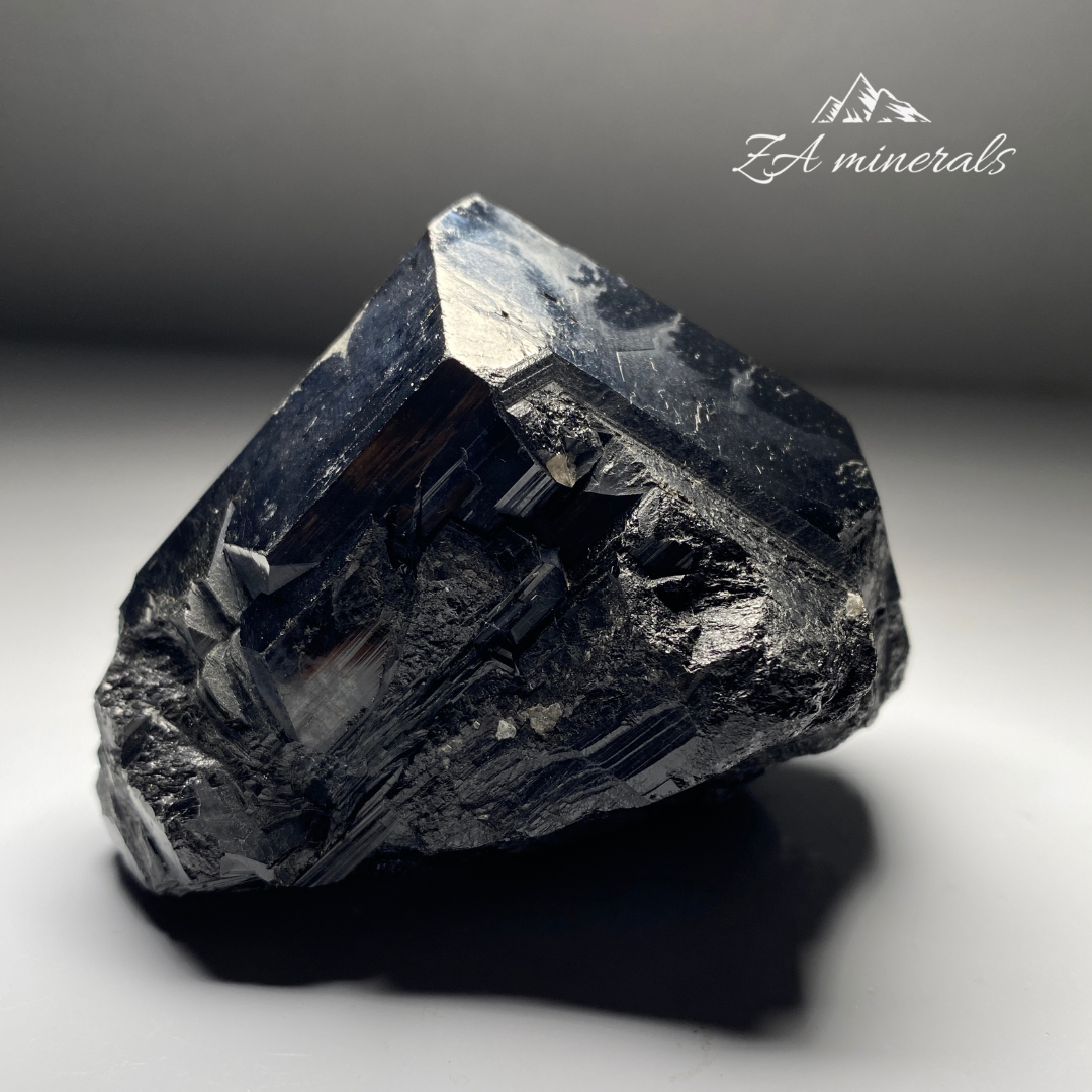 Black Tourmaline Schorl HU14