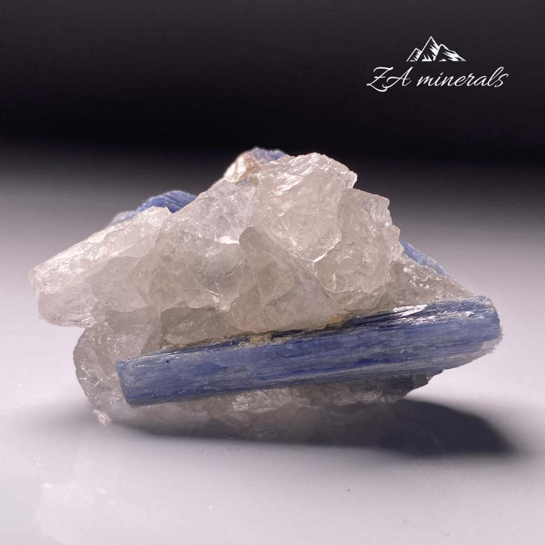 Kyanite, Mica & Quartz HR19