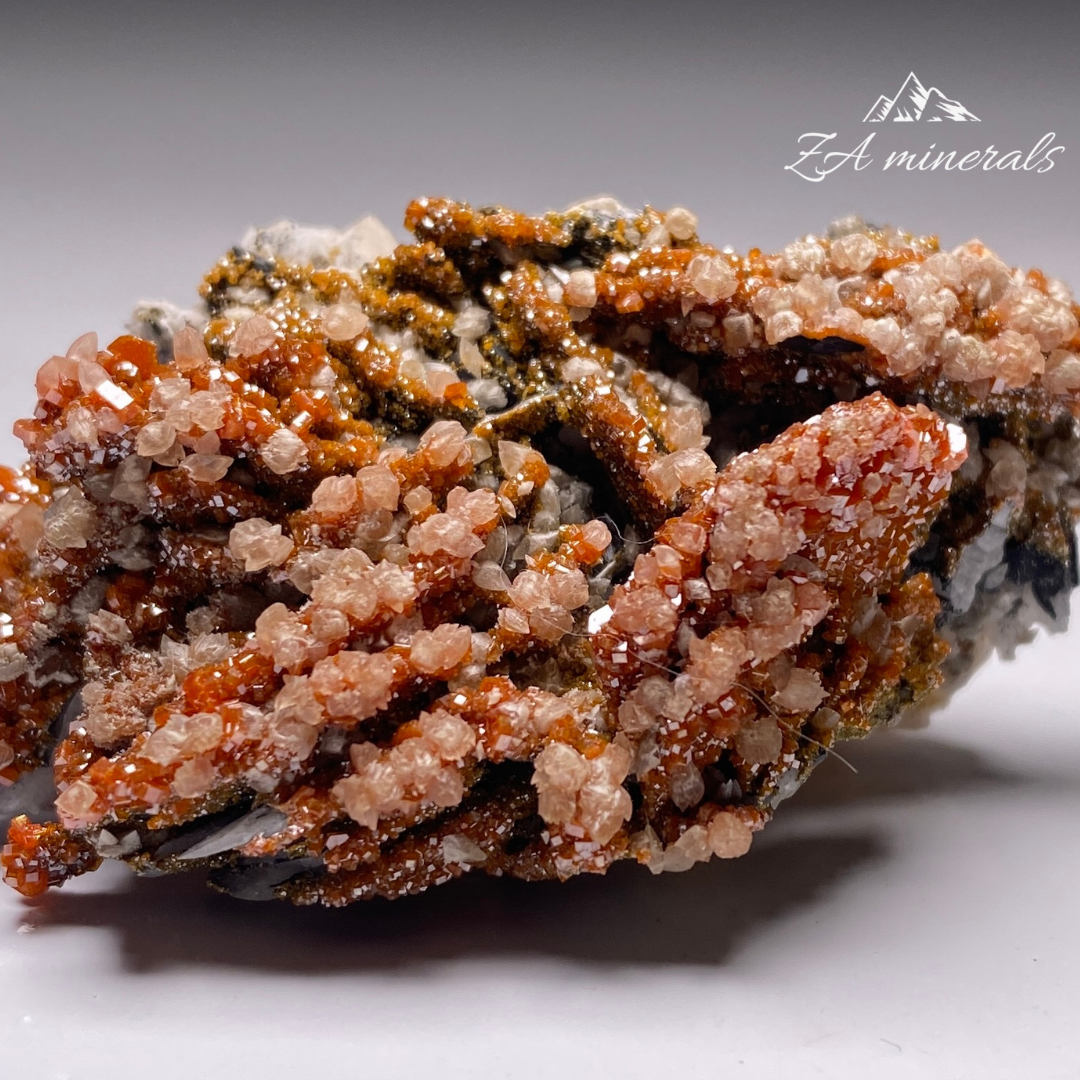 Vanadinite, Baryte & Aragonite HU09