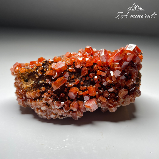 Vanadinite on matrix HU12